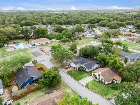 15 Juniper Drive Davenport FL 33837