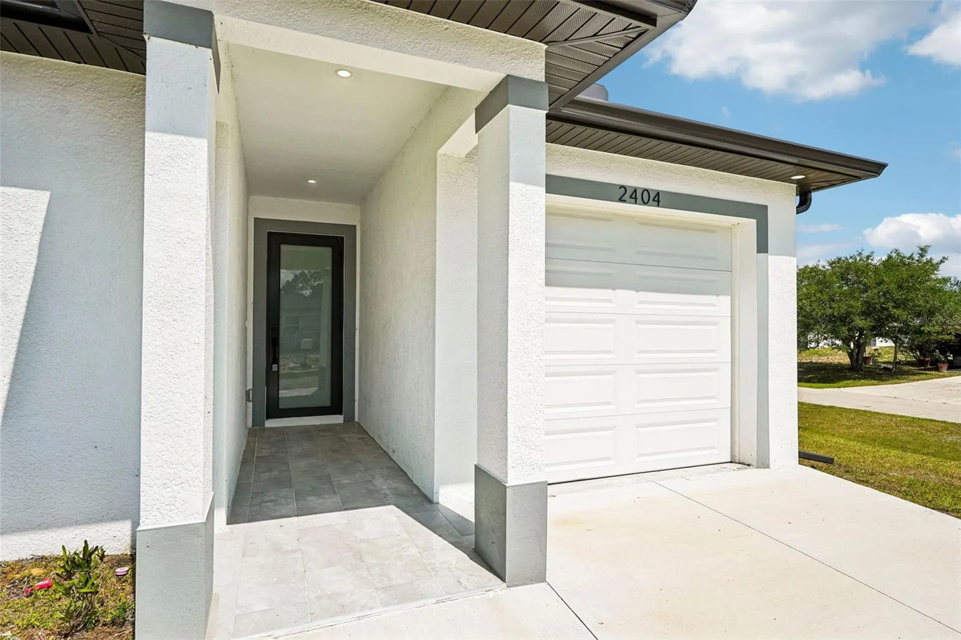 2406 Hightower Avenue S Lehigh Acres FL 33973