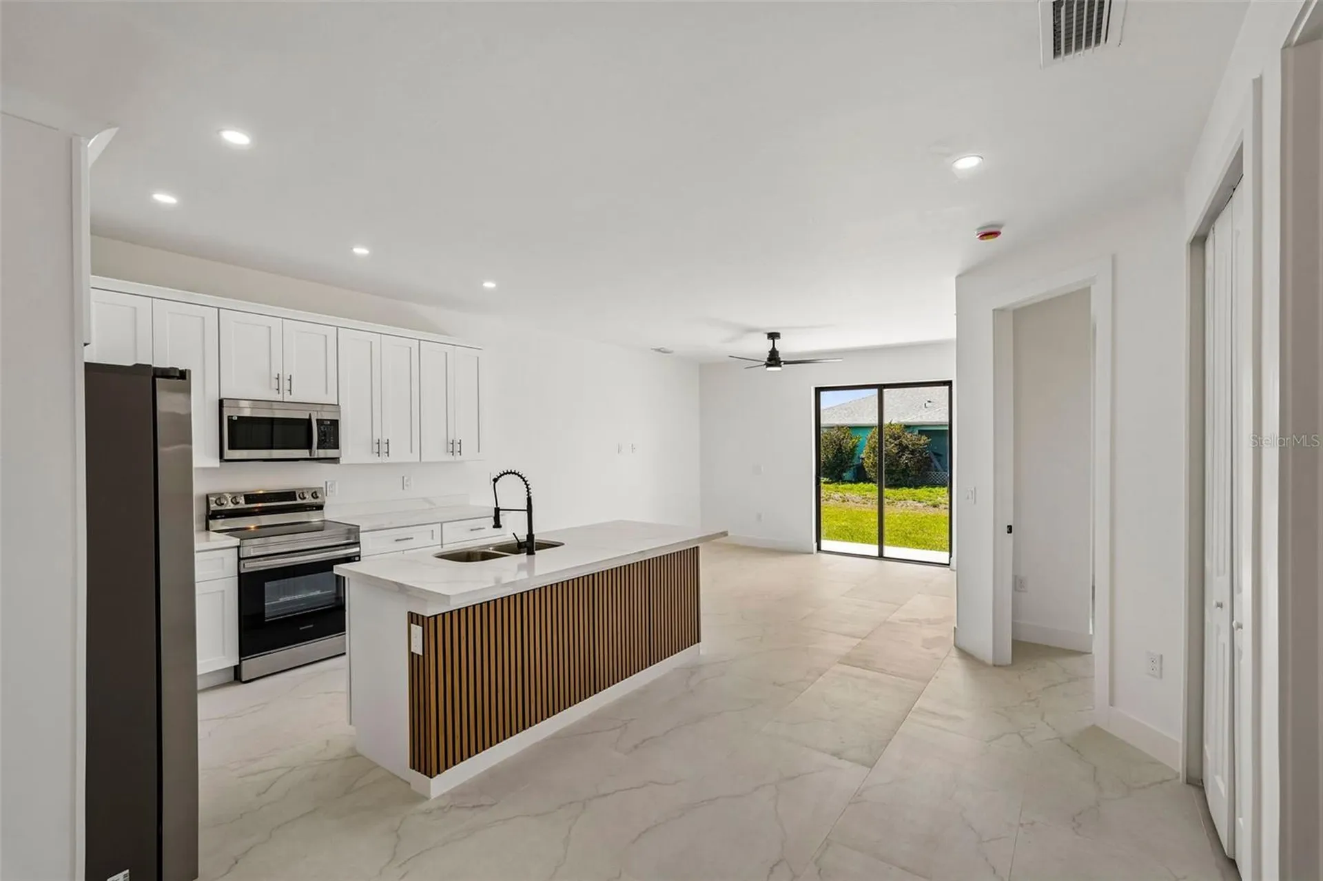 2406 Hightower Avenue S Lehigh Acres FL 33973