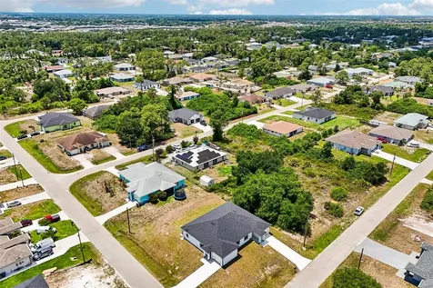2406 Hightower Avenue S Lehigh Acres FL 33973