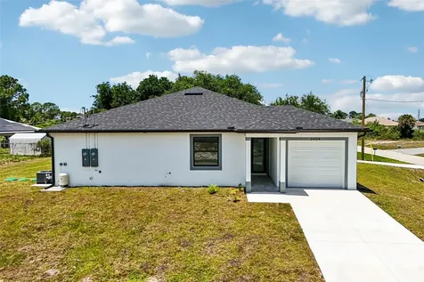 2406 Hightower Avenue S Lehigh Acres FL 33973