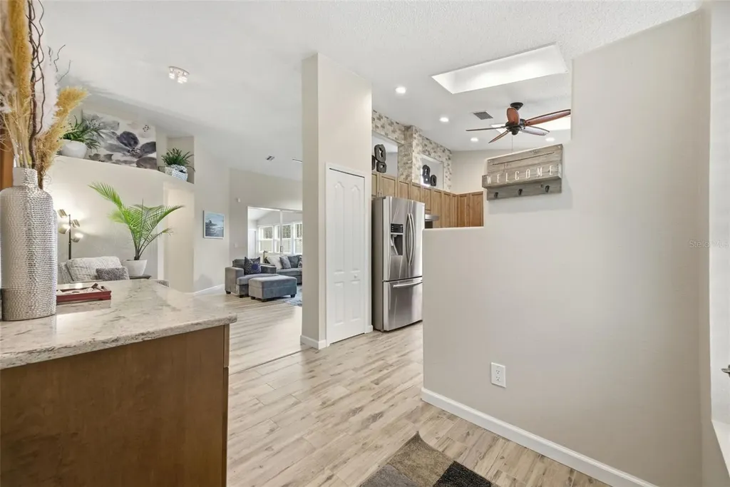 4852 Ridgemoor Circle Palm Harbor FL 34685