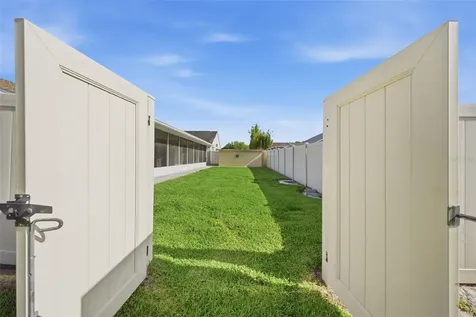 4852 Ridgemoor Circle Palm Harbor FL 34685