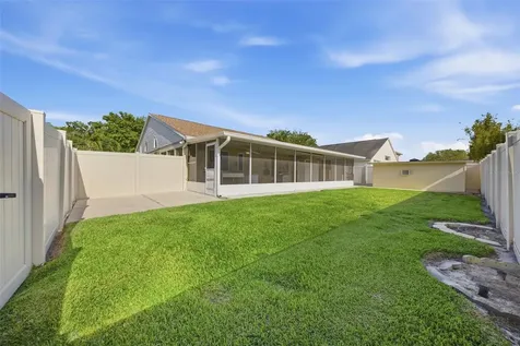 4852 Ridgemoor Circle Palm Harbor FL 34685