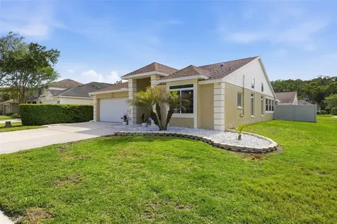 4852 Ridgemoor Circle Palm Harbor FL 34685