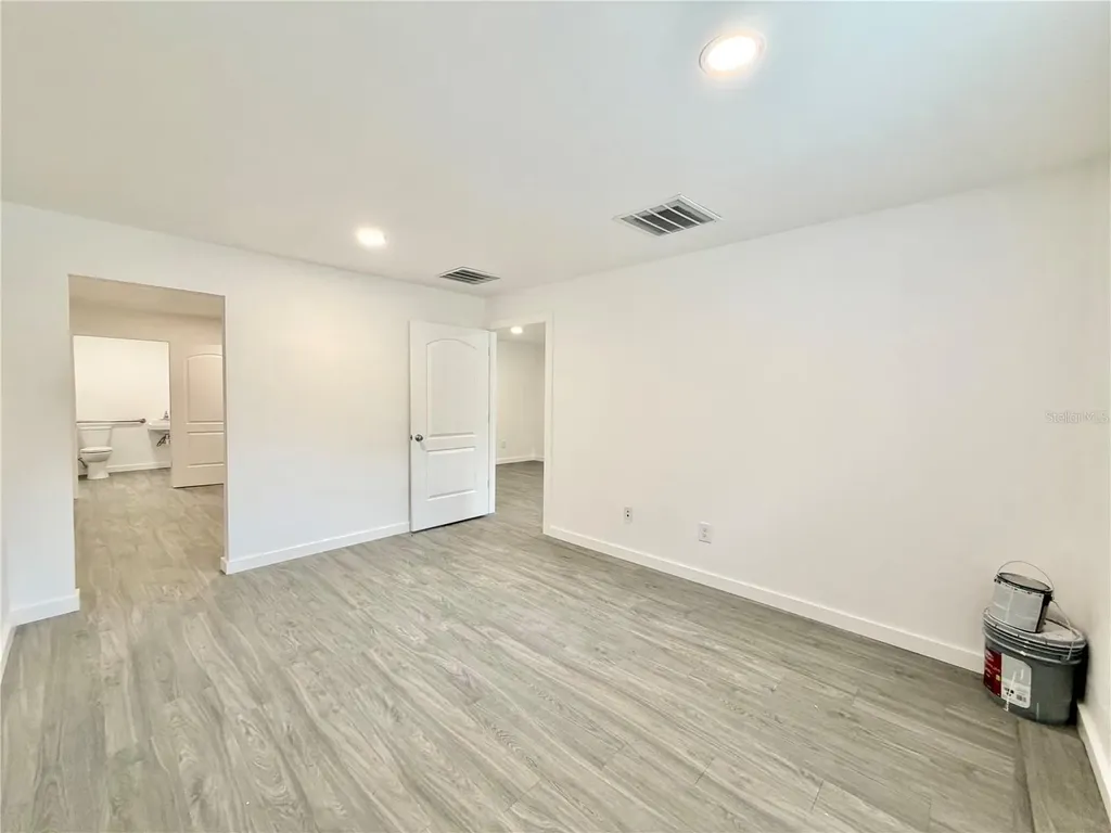 683 N Court Street Bronson FL 32621