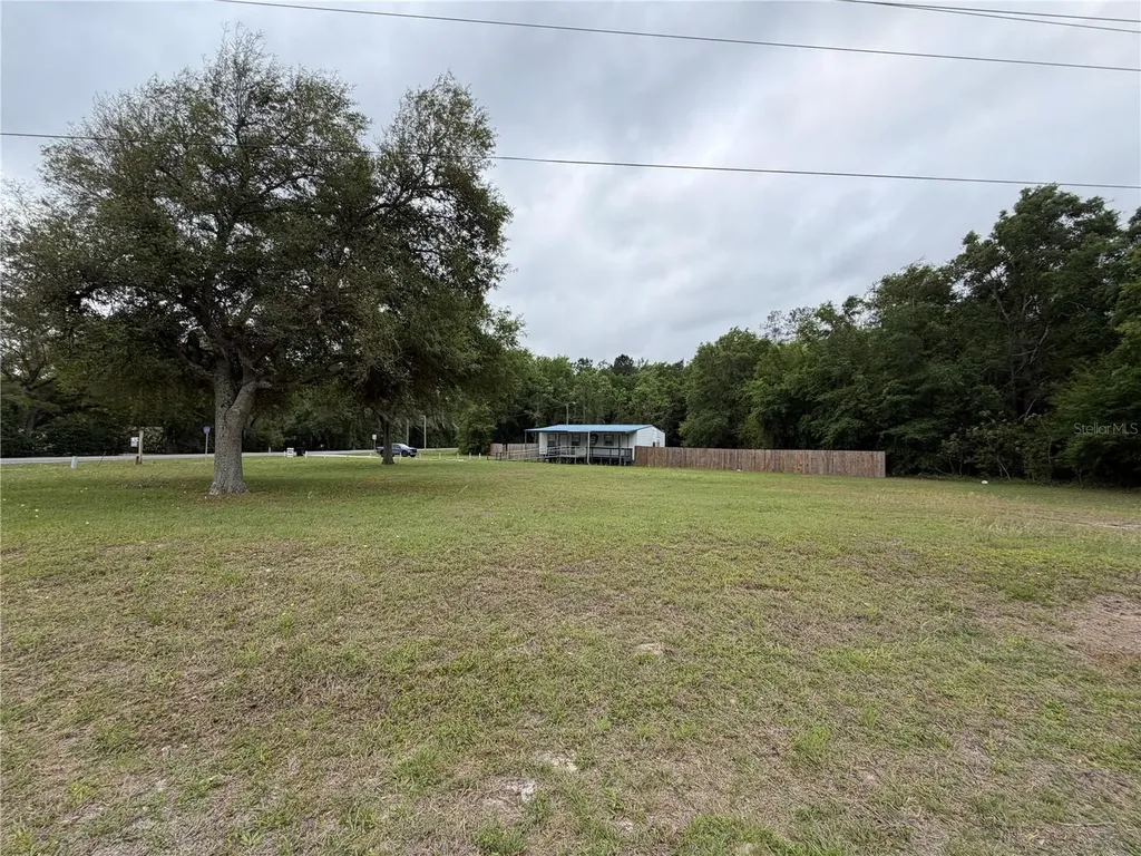 683 N Court Street Bronson FL 32621