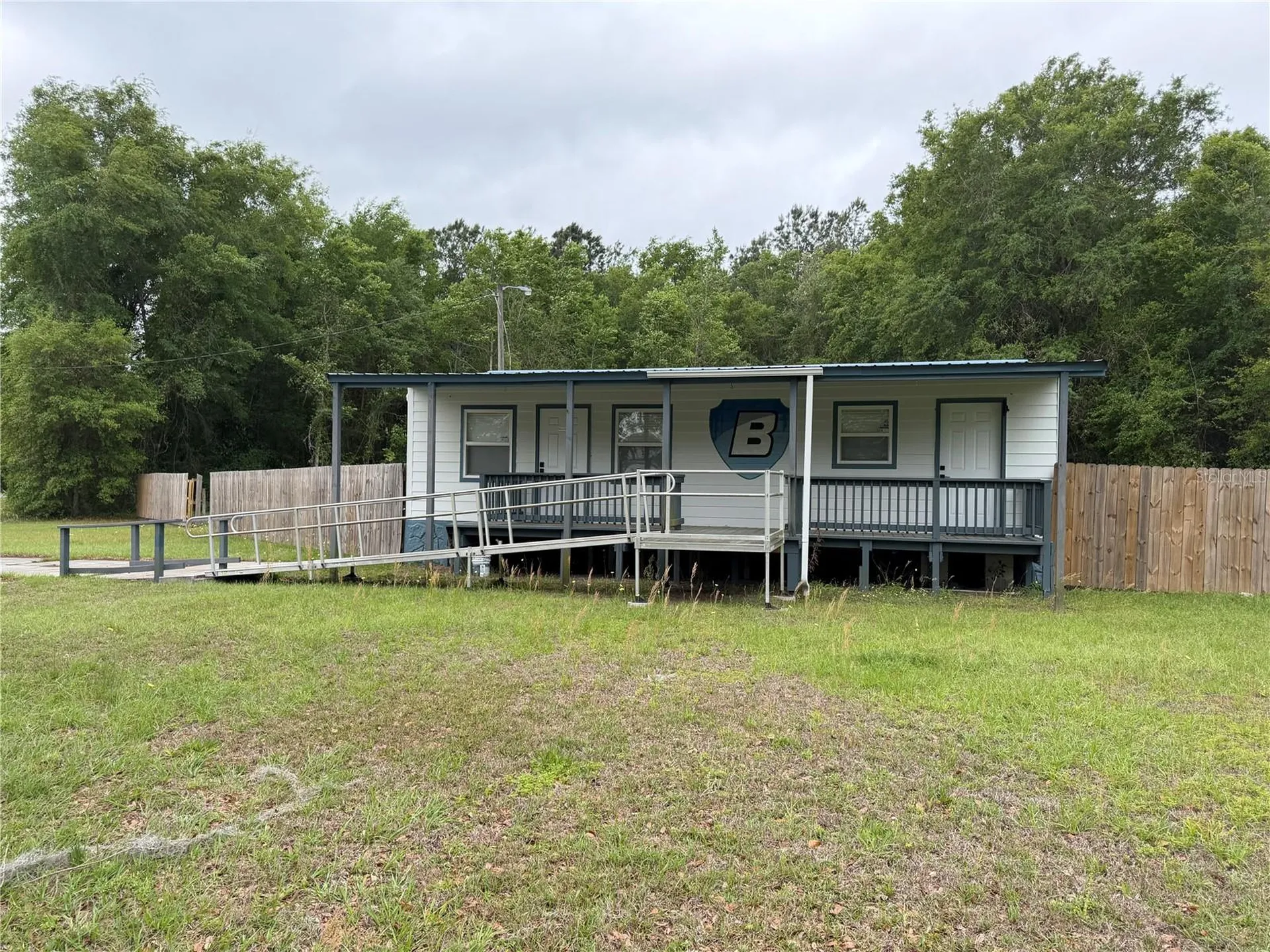683 N Court Street Bronson FL 32621