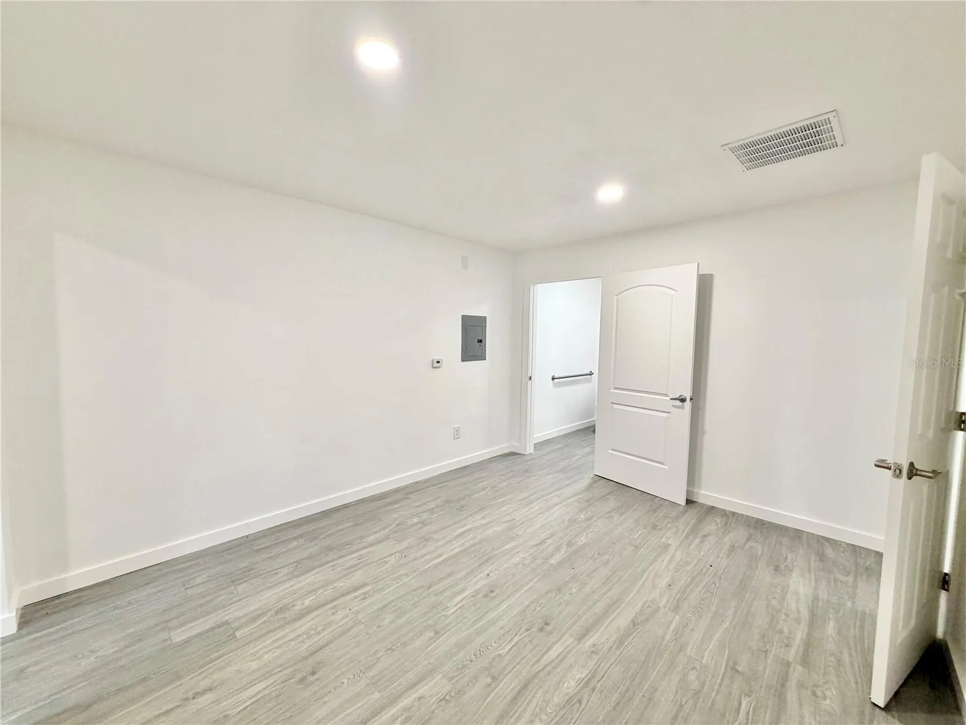 683 N Court Street Bronson FL 32621