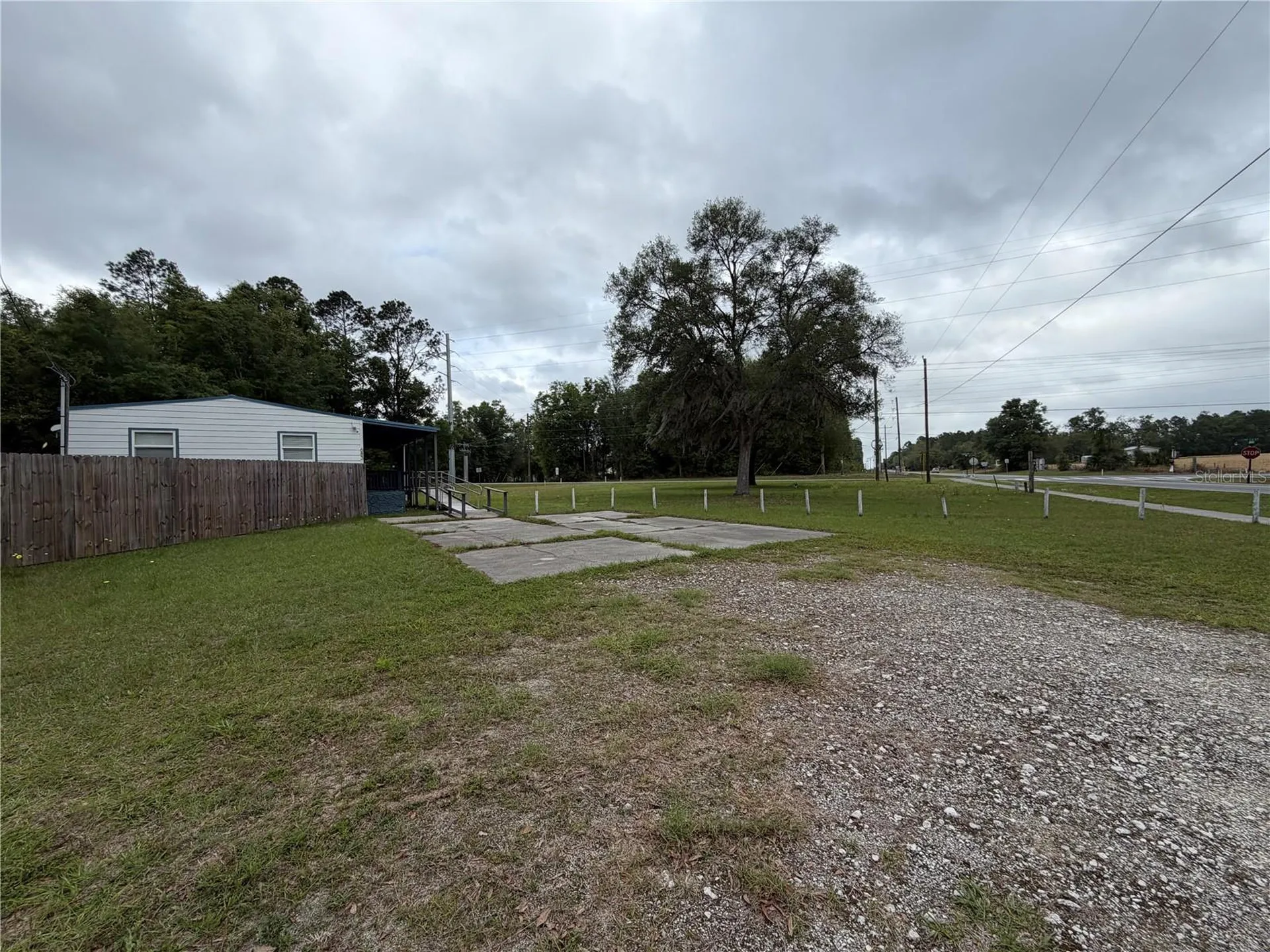 683 N Court Street Bronson FL 32621