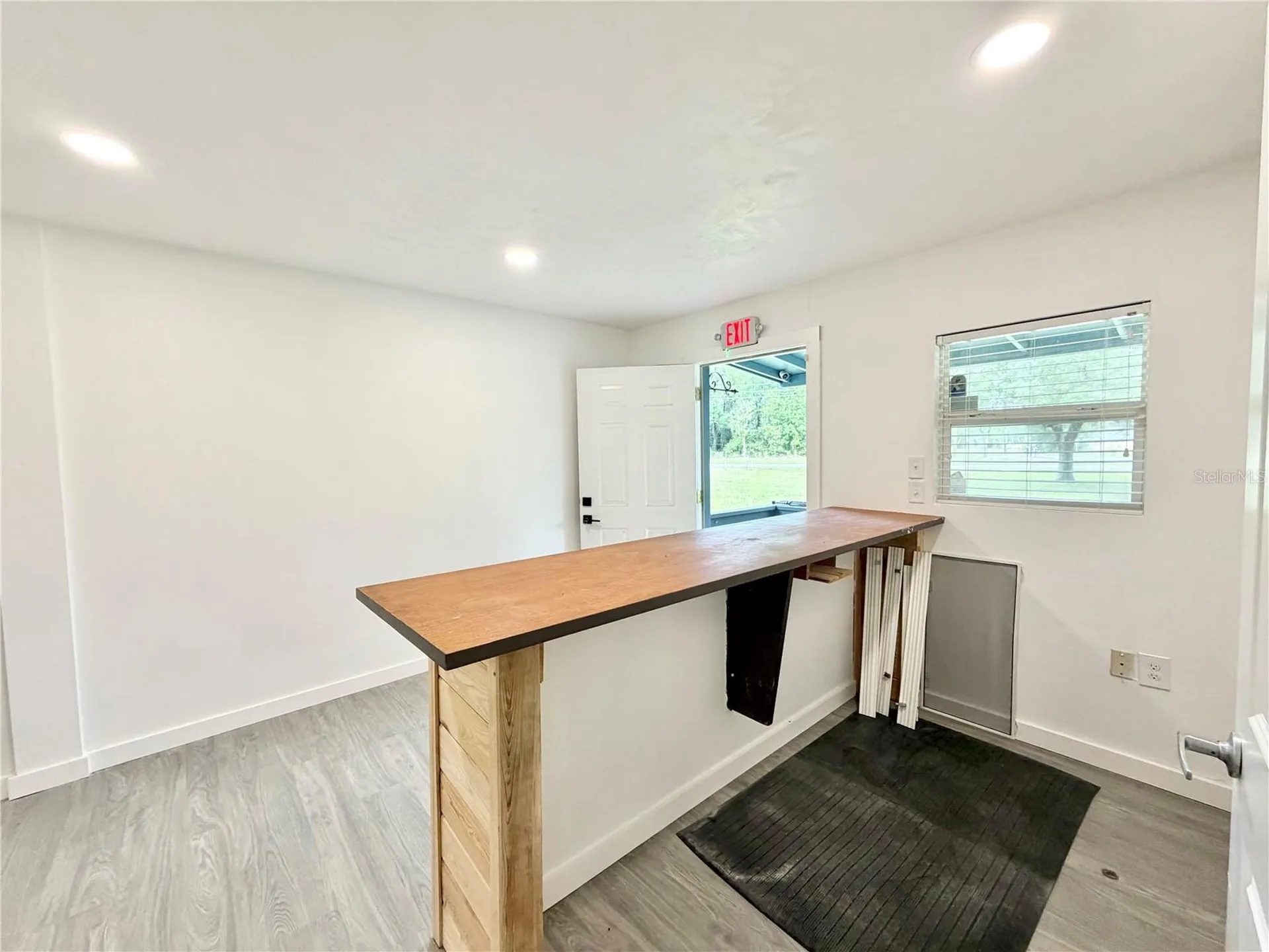 683 N Court Street Bronson FL 32621
