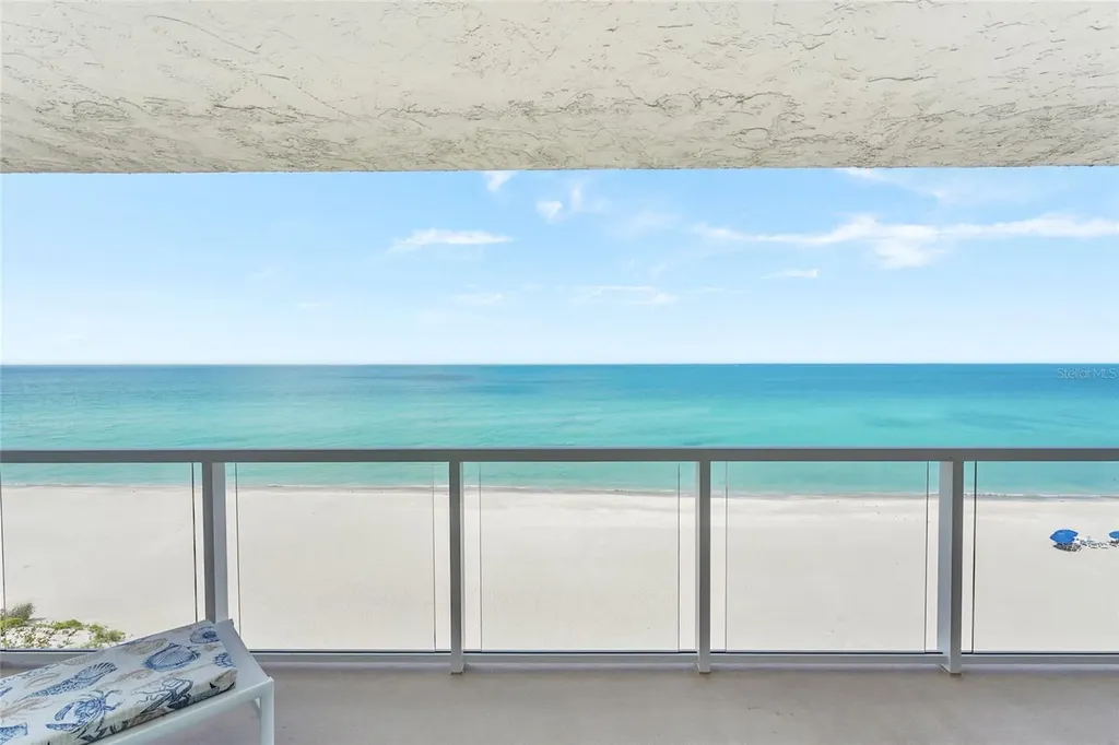 2425 Gulf Of Mexico Drive Longboat Key FL 34228