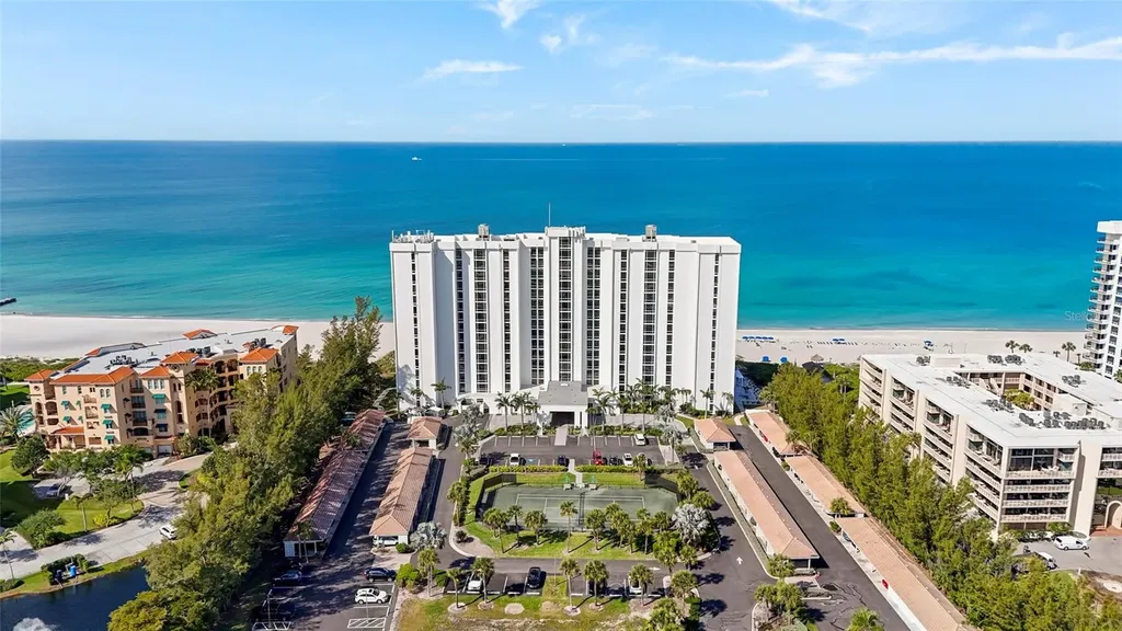 2425 Gulf Of Mexico Drive Longboat Key FL 34228