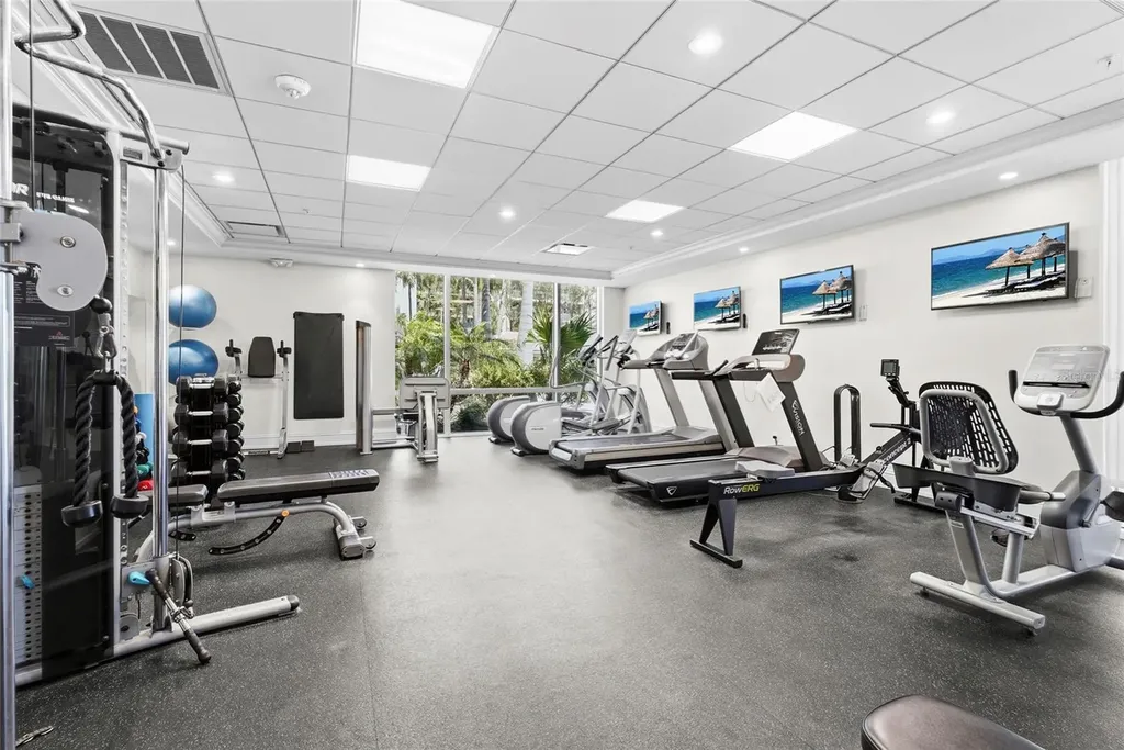 2425 Gulf Of Mexico Drive Longboat Key FL 34228