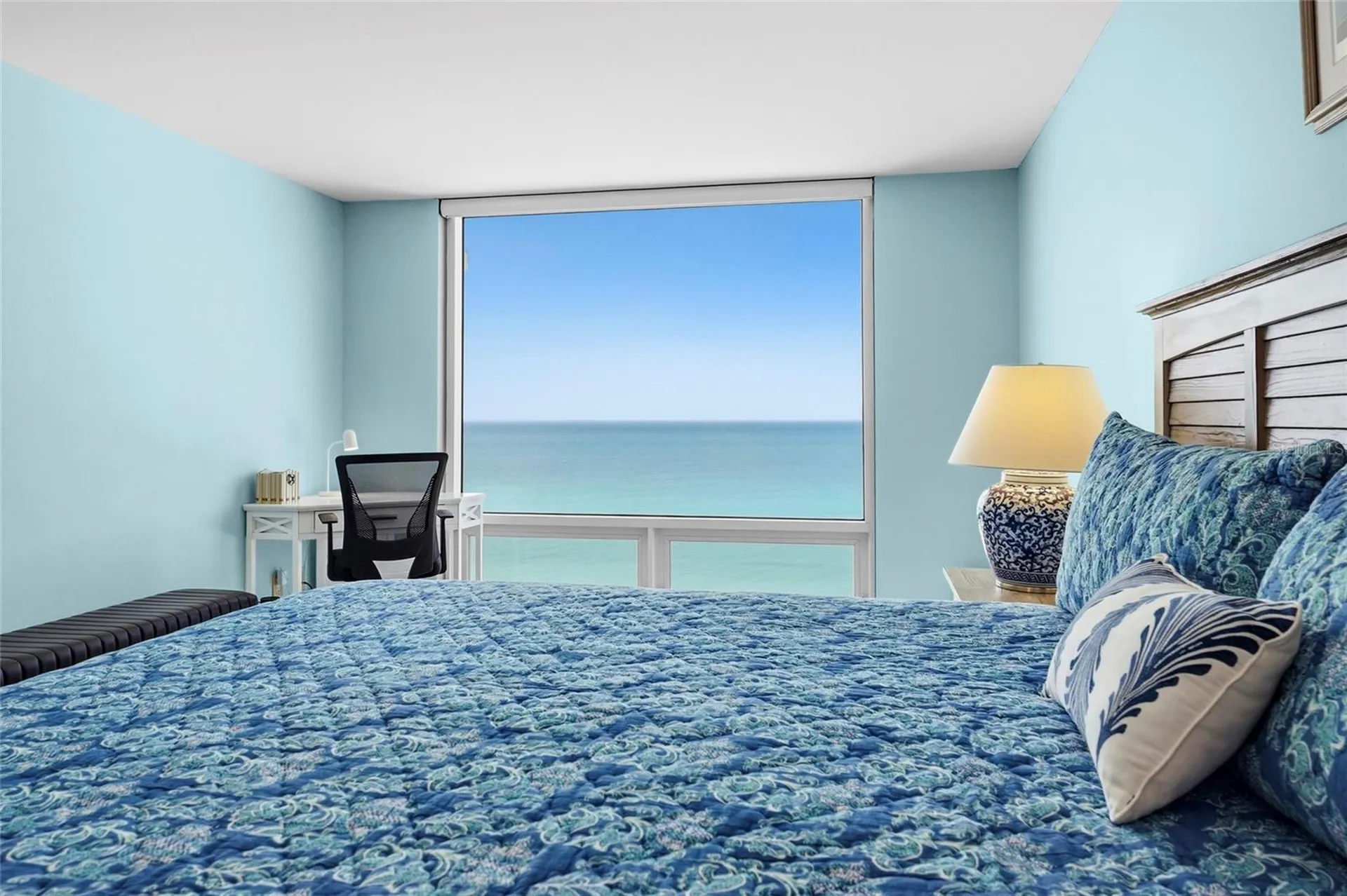 2425 Gulf Of Mexico Drive Longboat Key FL 34228