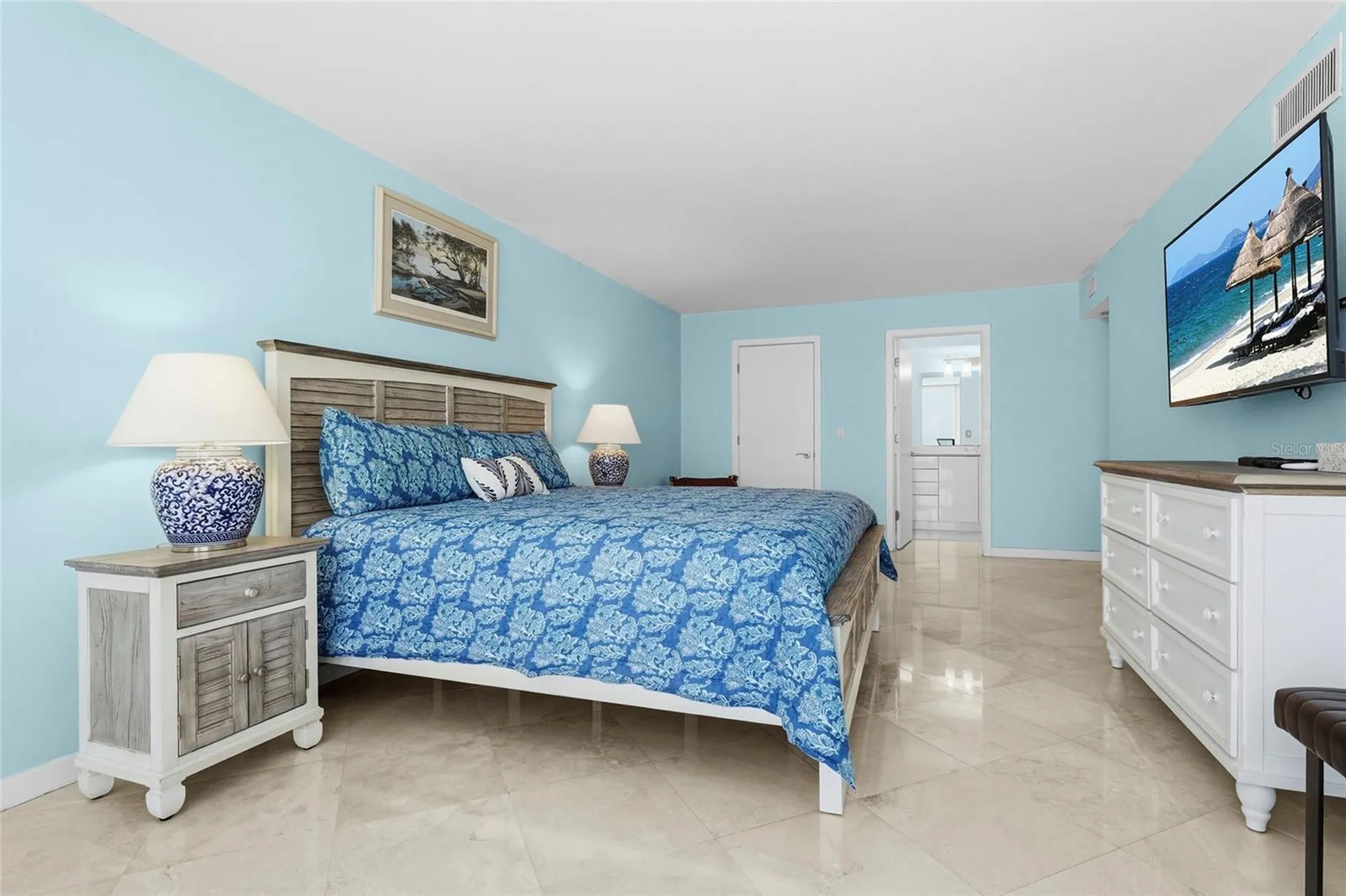 2425 Gulf Of Mexico Drive Longboat Key FL 34228