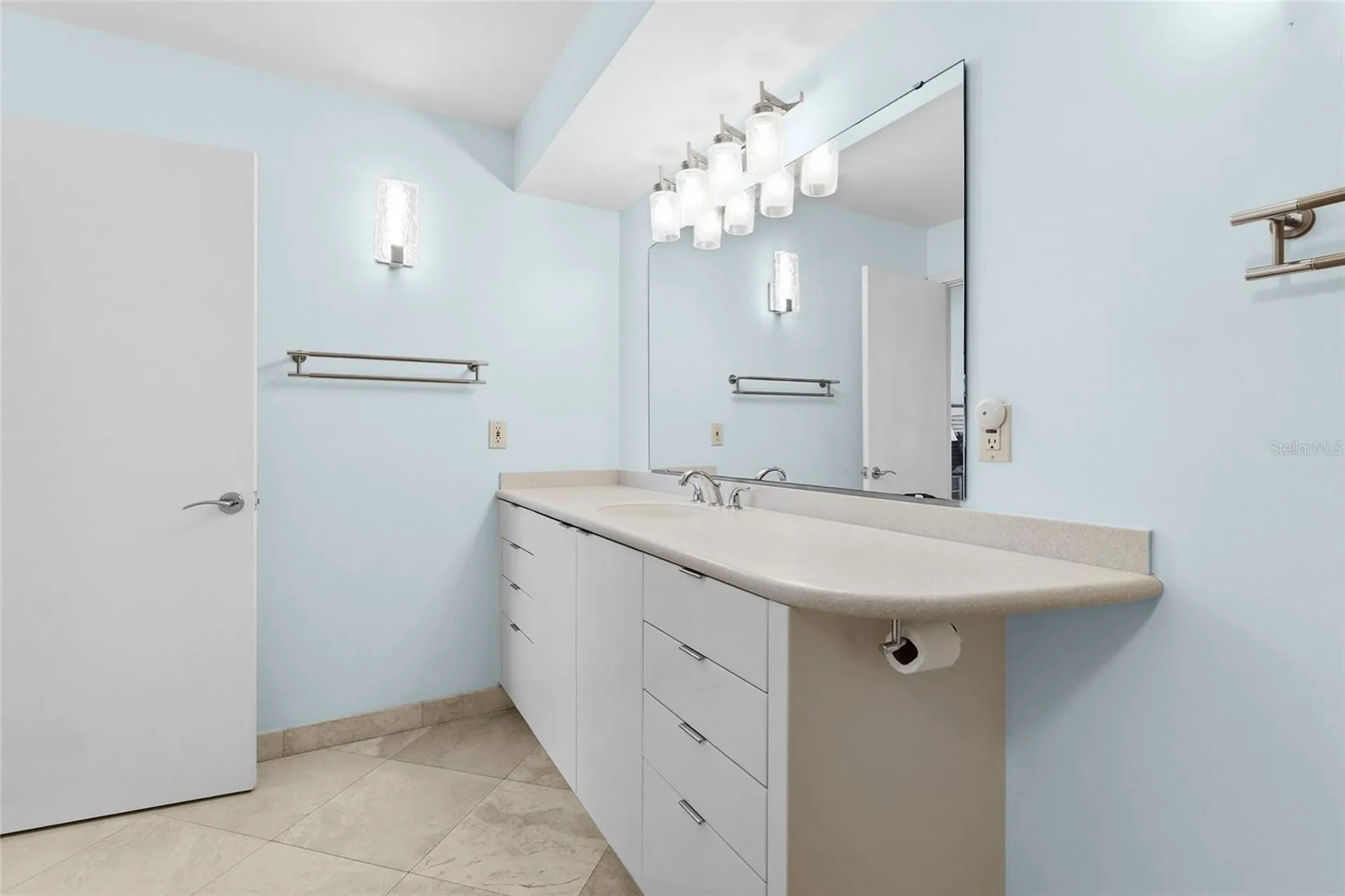 2425 Gulf Of Mexico Drive Longboat Key FL 34228
