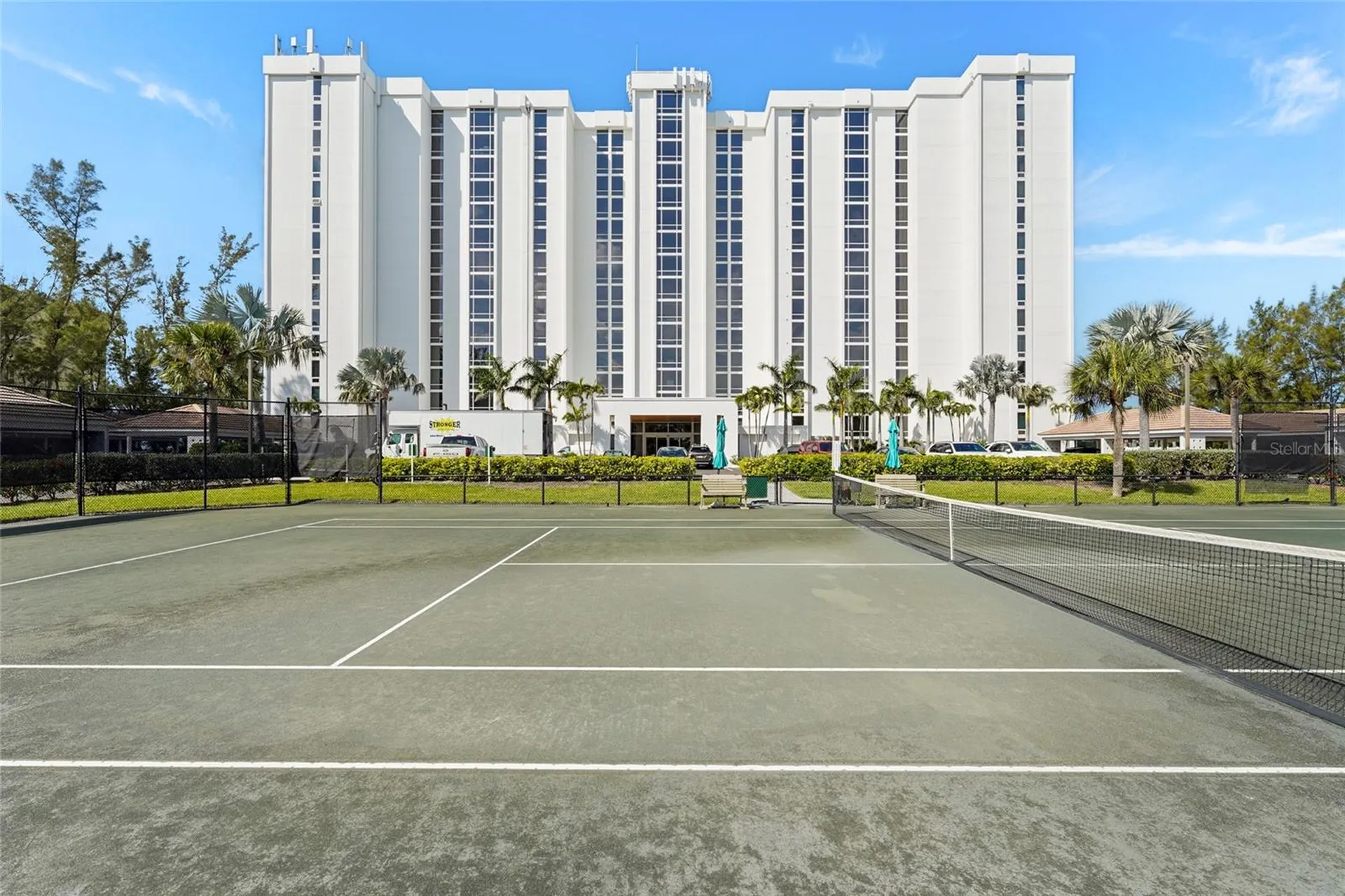 2425 Gulf Of Mexico Drive Longboat Key FL 34228