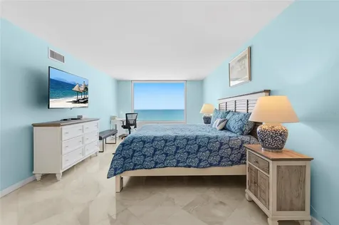 2425 Gulf Of Mexico Drive Longboat Key FL 34228