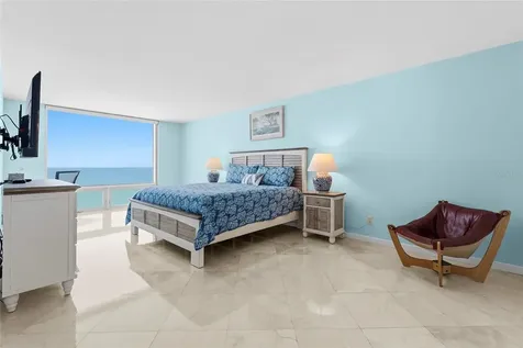 2425 Gulf Of Mexico Drive Longboat Key FL 34228