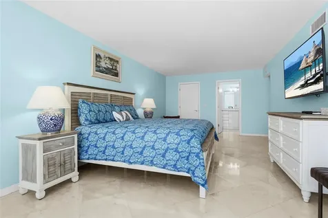 2425 Gulf Of Mexico Drive Longboat Key FL 34228