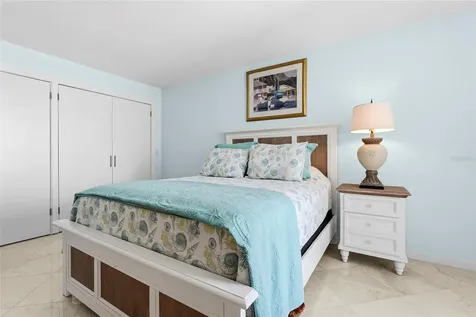 2425 Gulf Of Mexico Drive Longboat Key FL 34228
