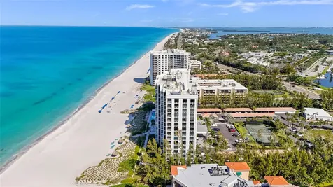 2425 Gulf Of Mexico Drive Longboat Key FL 34228