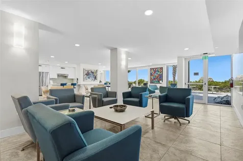 2425 Gulf Of Mexico Drive Longboat Key FL 34228