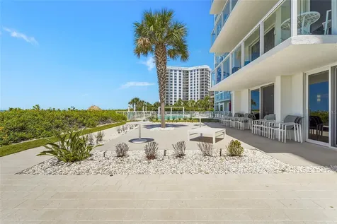2425 Gulf Of Mexico Drive Longboat Key FL 34228