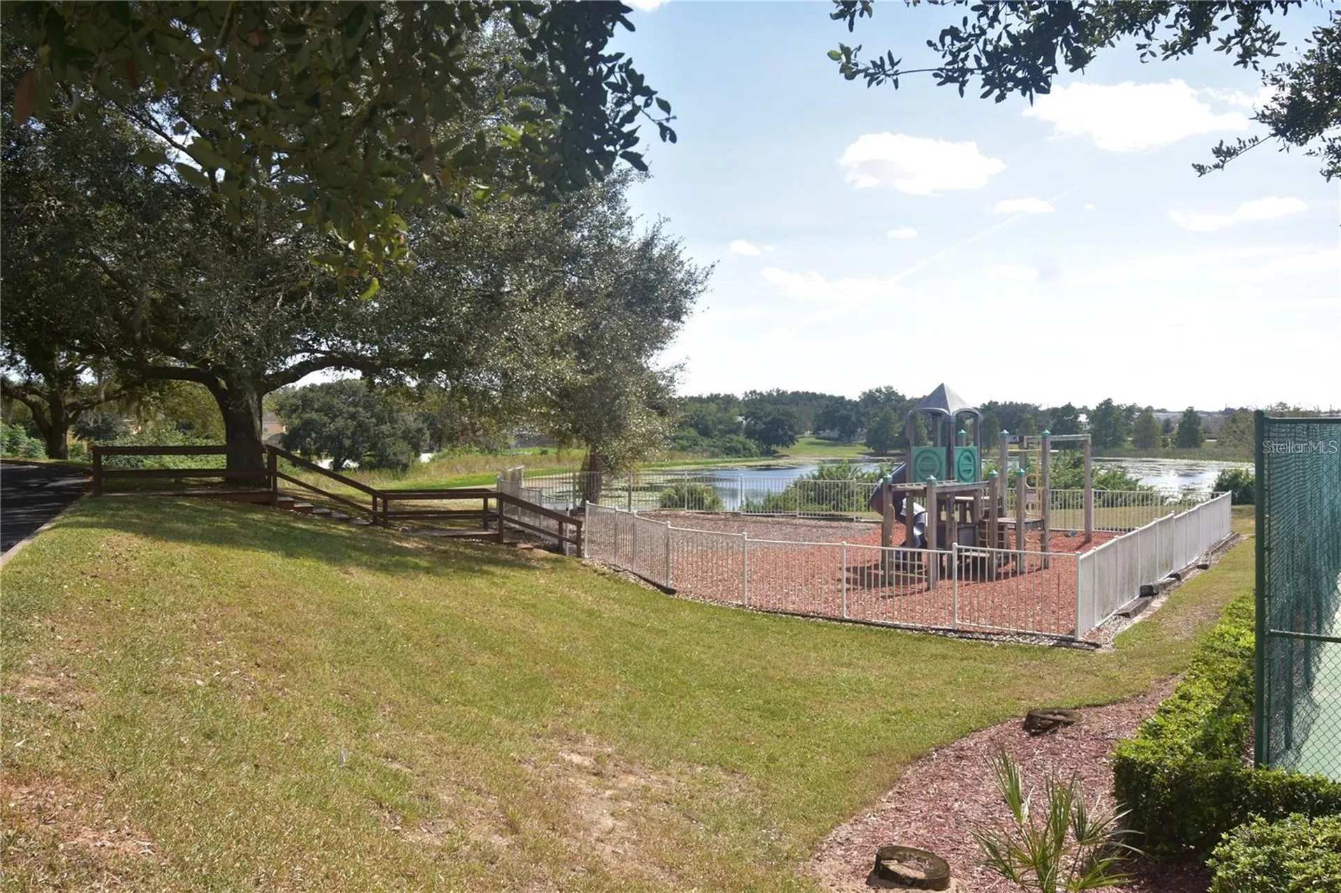 1008 Hemingway Circle Haines City FL 33844