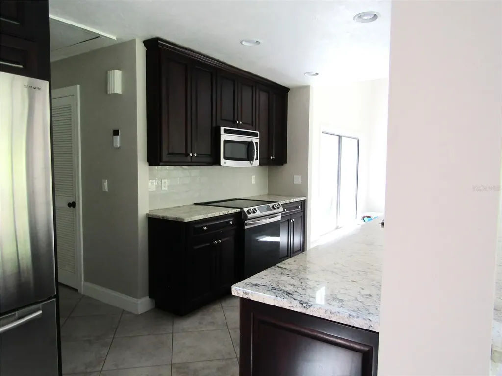 4349 Woodmans Chart Sarasota FL 34235