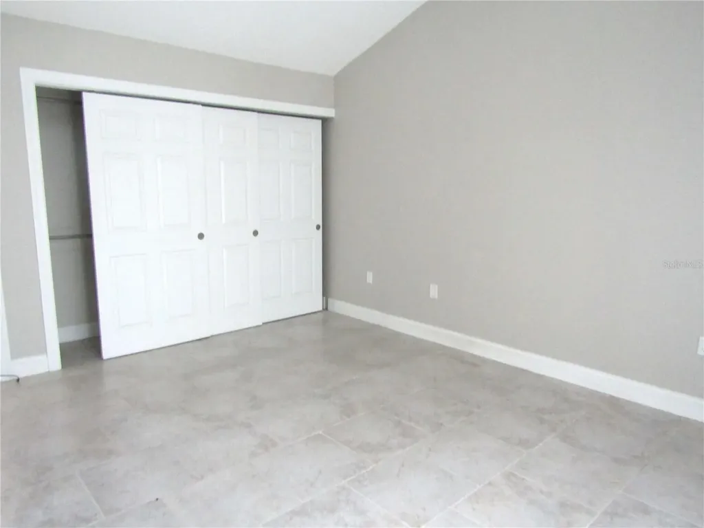 4349 Woodmans Chart Sarasota FL 34235