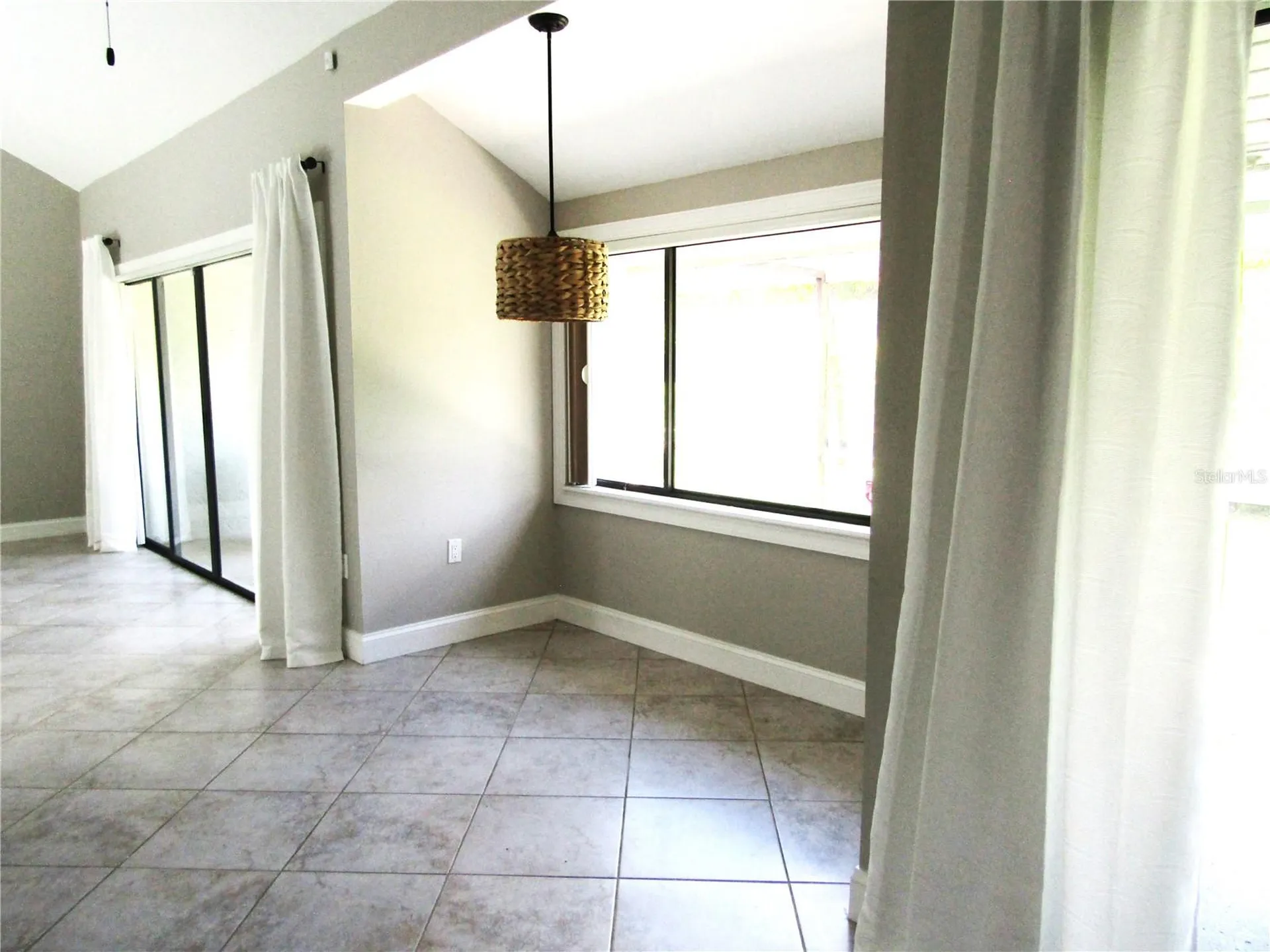 4349 Woodmans Chart Sarasota FL 34235