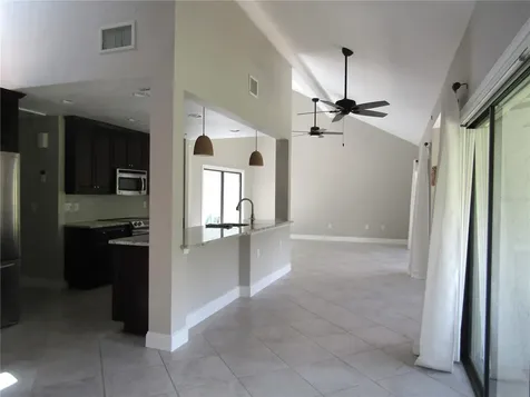 4349 Woodmans Chart Sarasota FL 34235