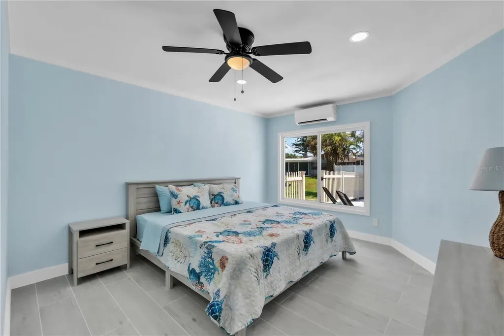 445 63rd Street Holmes Beach FL 34217