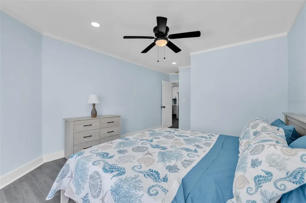 445 63rd Street Holmes Beach FL 34217