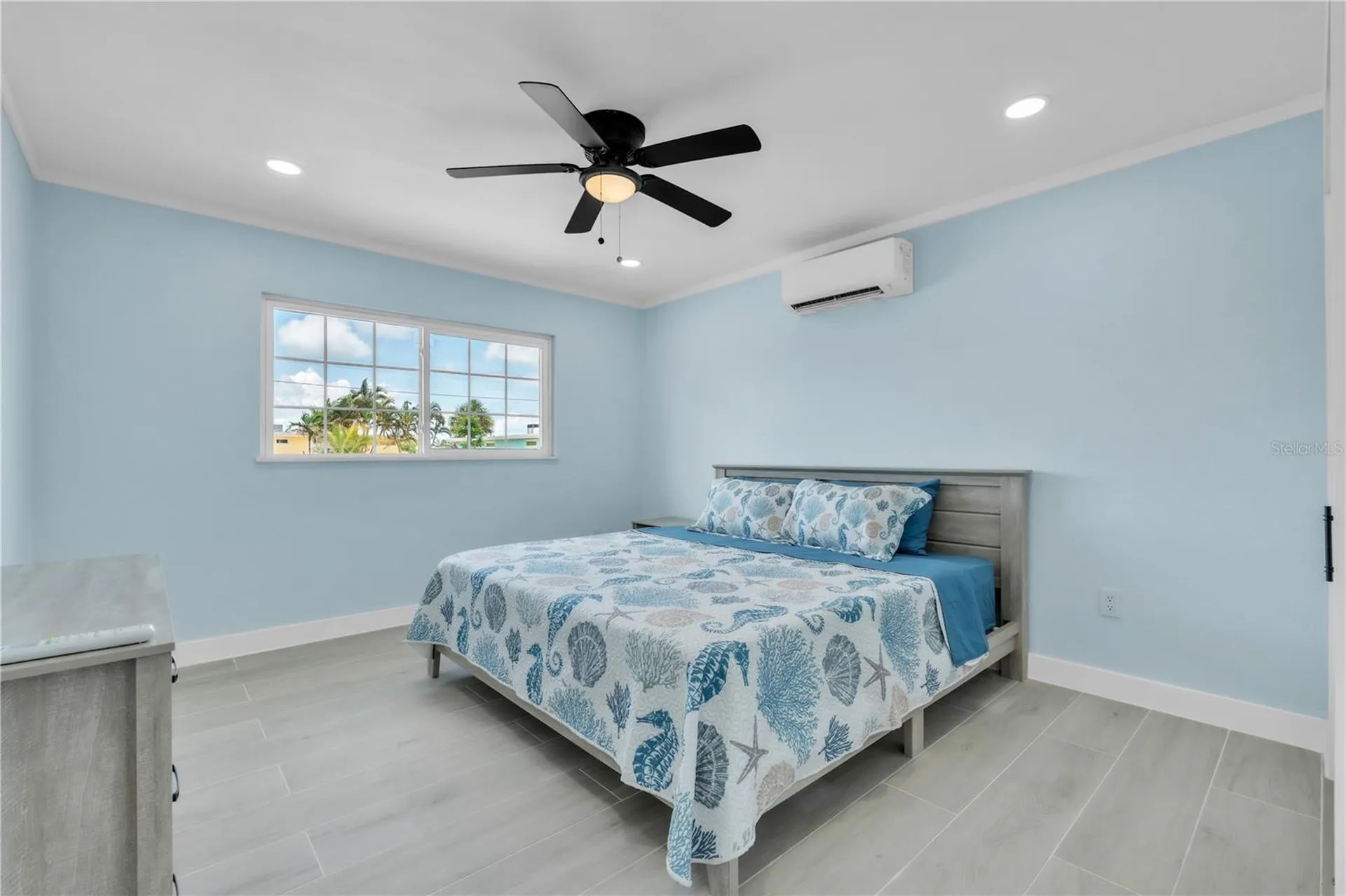 445 63rd Street Holmes Beach FL 34217