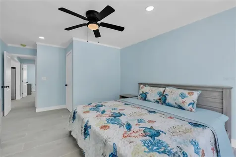 445 63rd Street Holmes Beach FL 34217