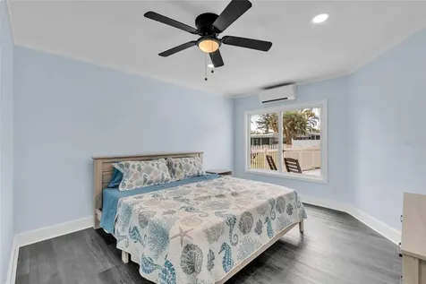 445 63rd Street Holmes Beach FL 34217