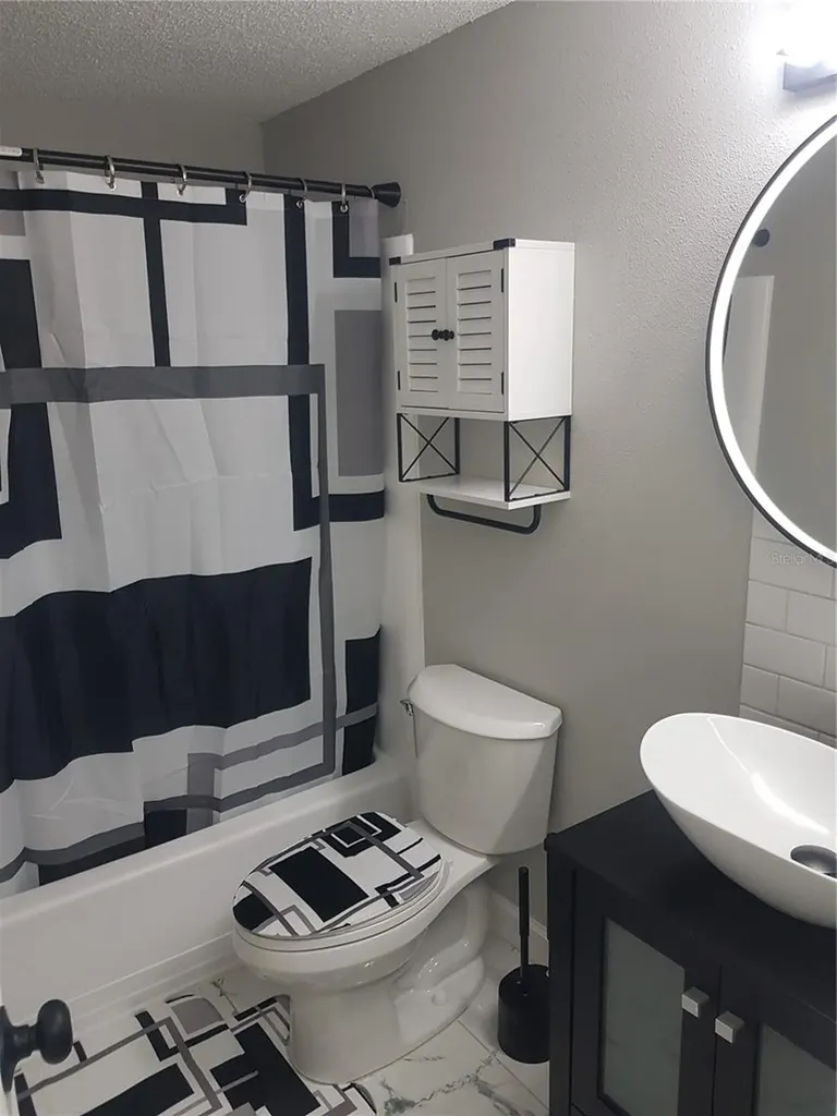 311 58th Avenue E Bradenton FL 34203