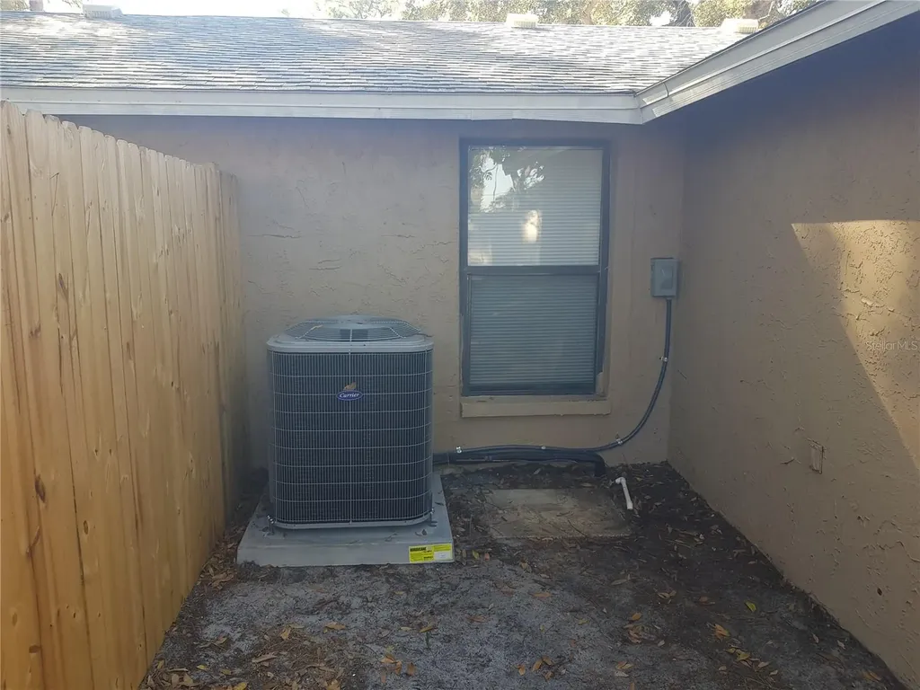 311 58th Avenue E Bradenton FL 34203
