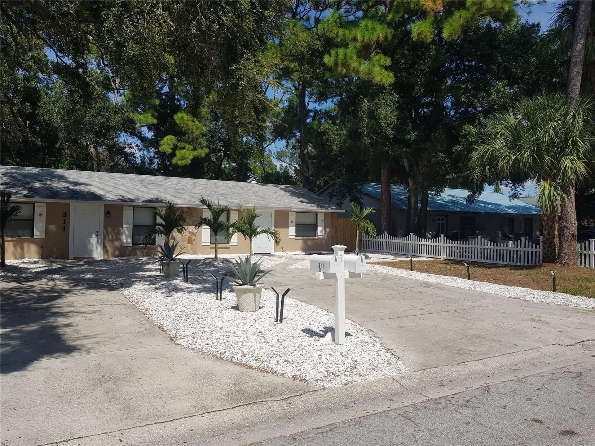 311 58th Avenue E Bradenton FL 34203