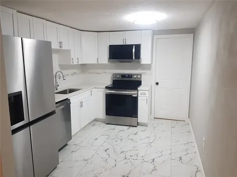311 58th Avenue E Bradenton FL 34203