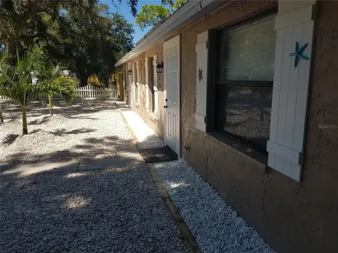 311 58th Avenue E Bradenton FL 34203