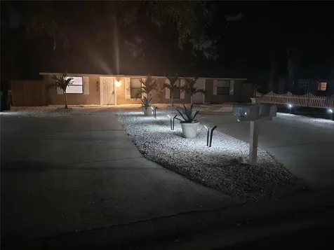311 58th Avenue E Bradenton FL 34203