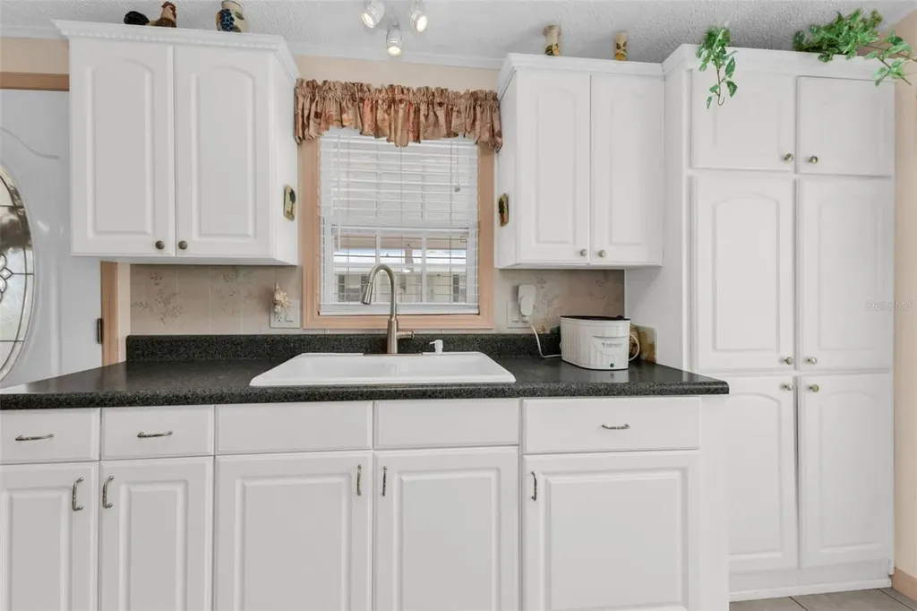 29180 Crawford Avenue Punta Gorda FL 33982