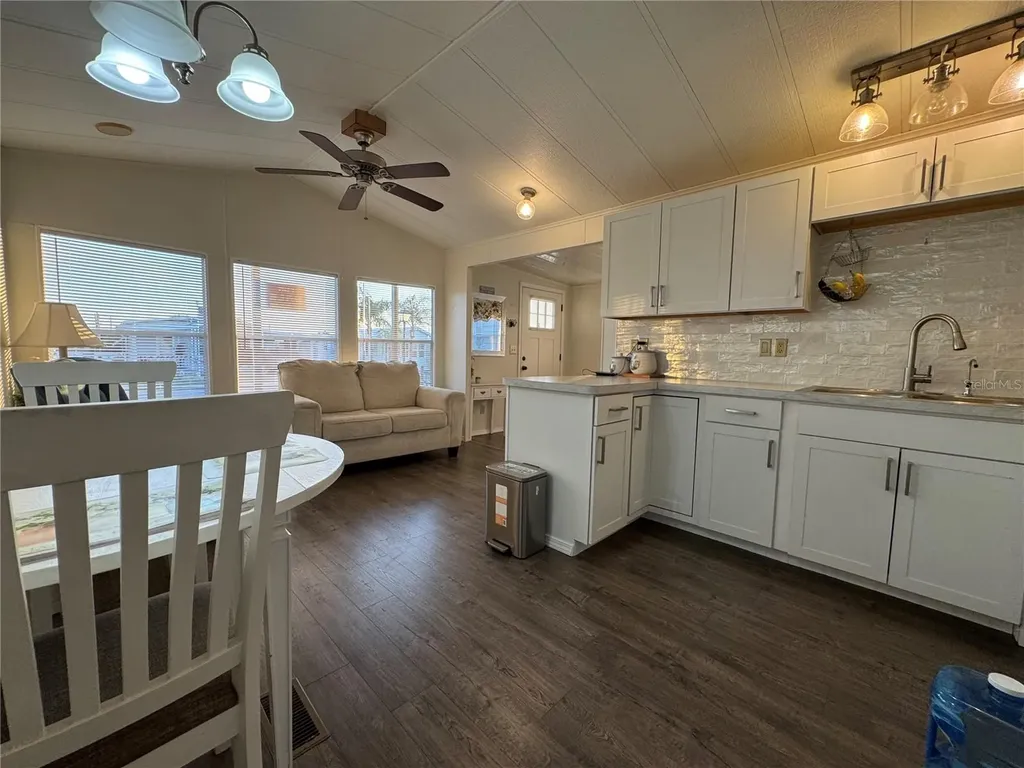 35101 Condominium Boulevard Zephyrhills FL 33541