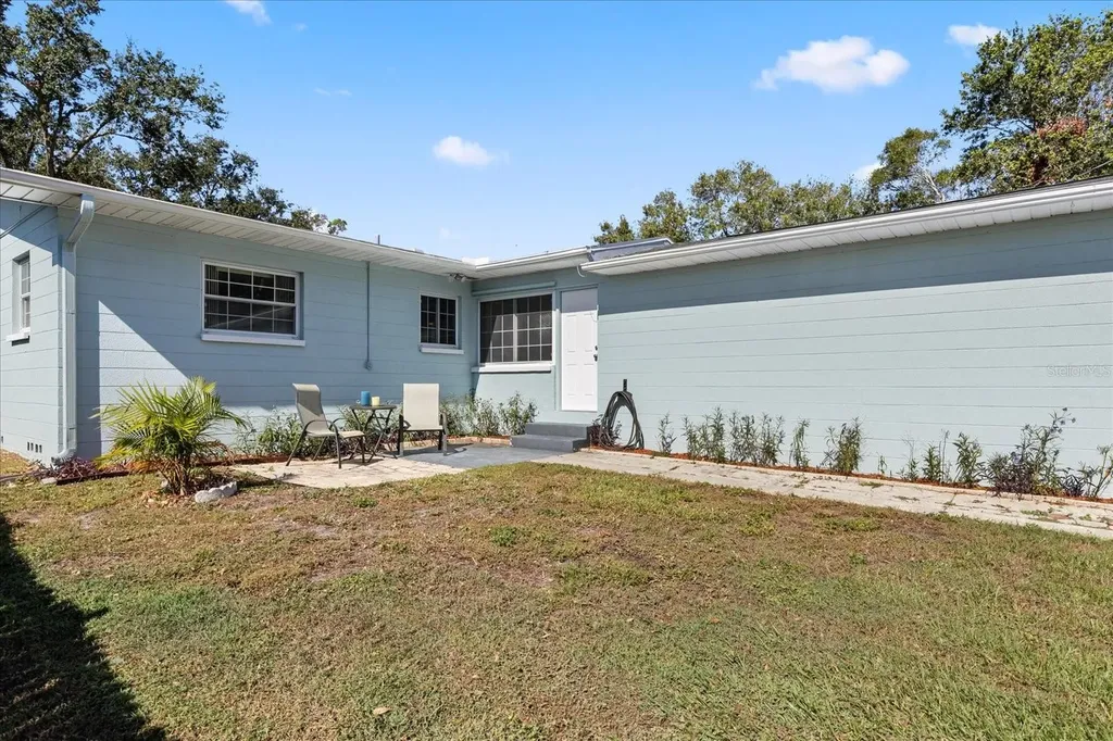 4237 Drive Martin Luther King Jr Street N St Petersburg FL 33703