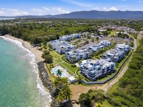 Cll El Charlie Costamar Beach Village Loiza PR 00772