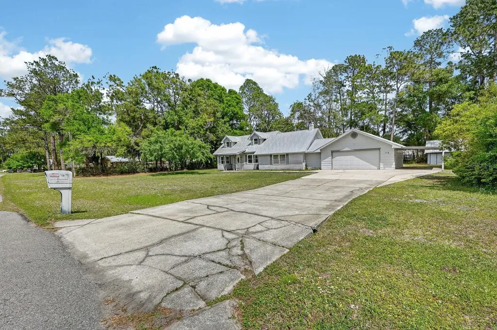 116 Round Lake Circle Palatka FL 32177
